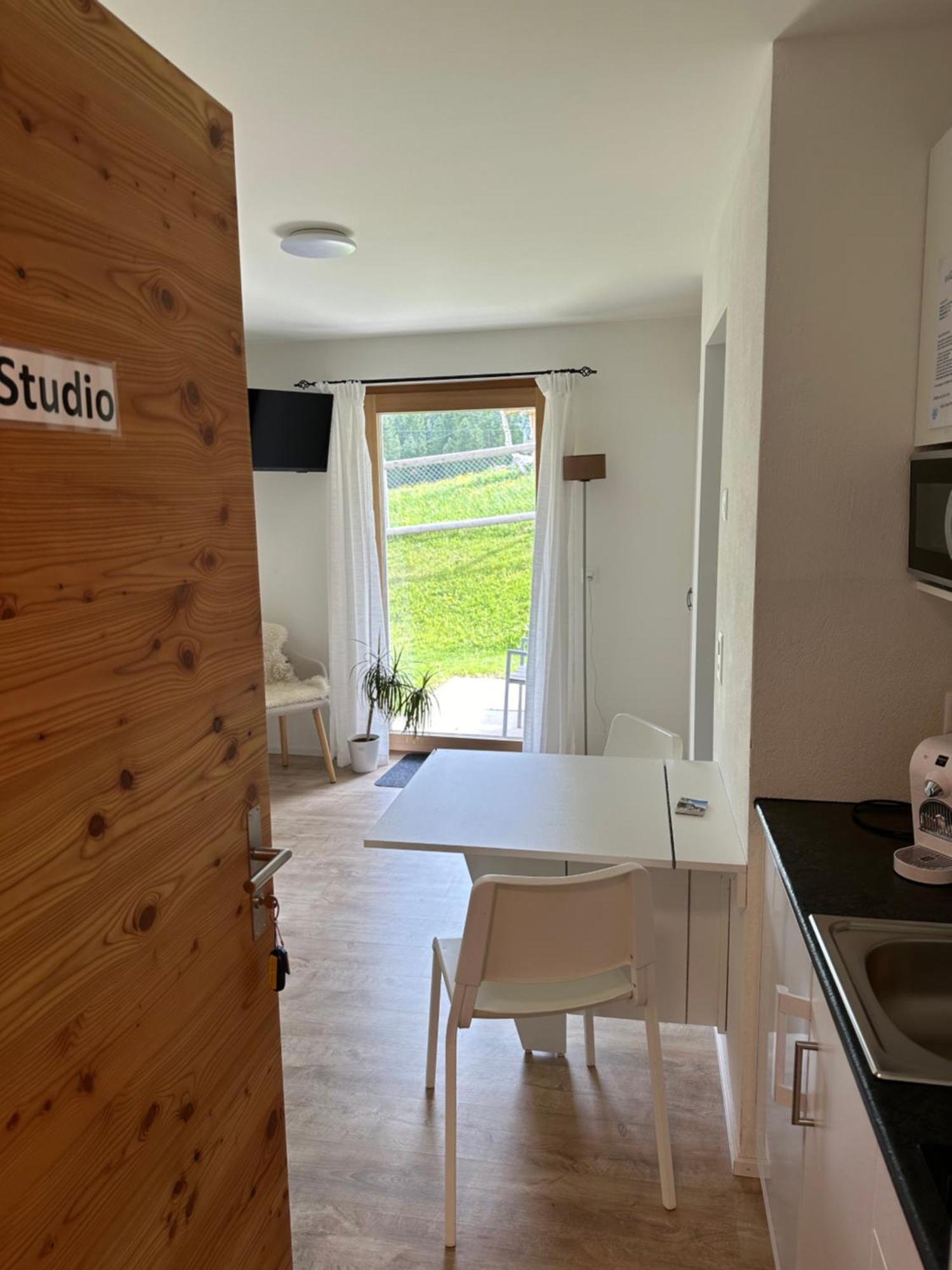 Kleines Aber Feines Studio Zuoz Eksteriør bilde